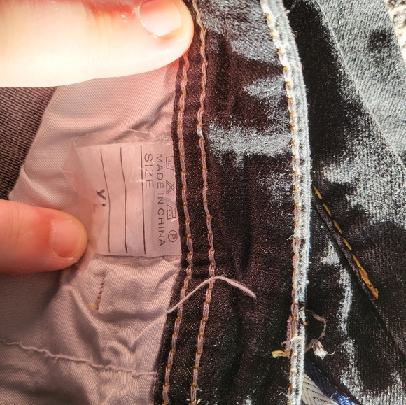 Jeans - Picture 7 of 7